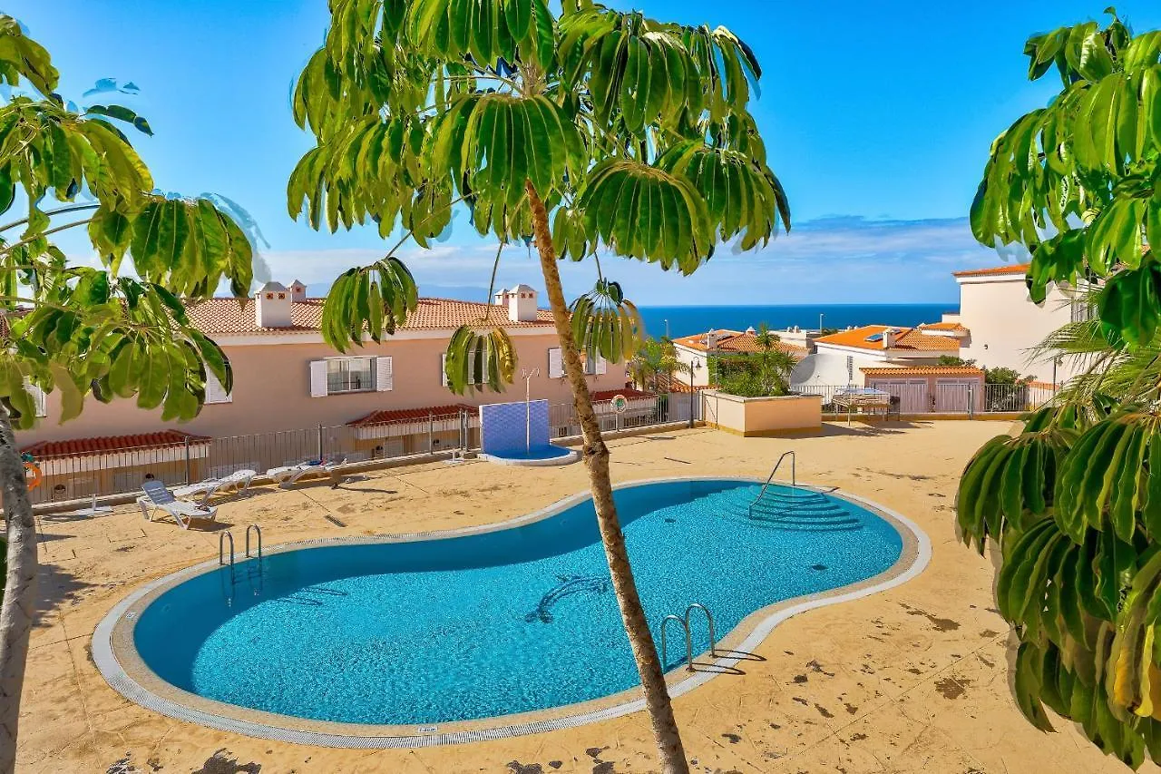 Modern Apartment With Large Terrasse, Bbq, Fast Wifi, 2 Pools Puerto de Santiago