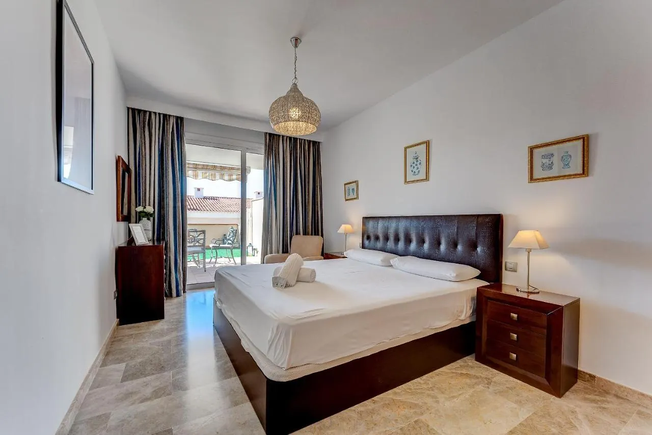 Modern Apartment With Large Terrasse, Bbq, Fast Wifi, 2 Pools Puerto de Santiago