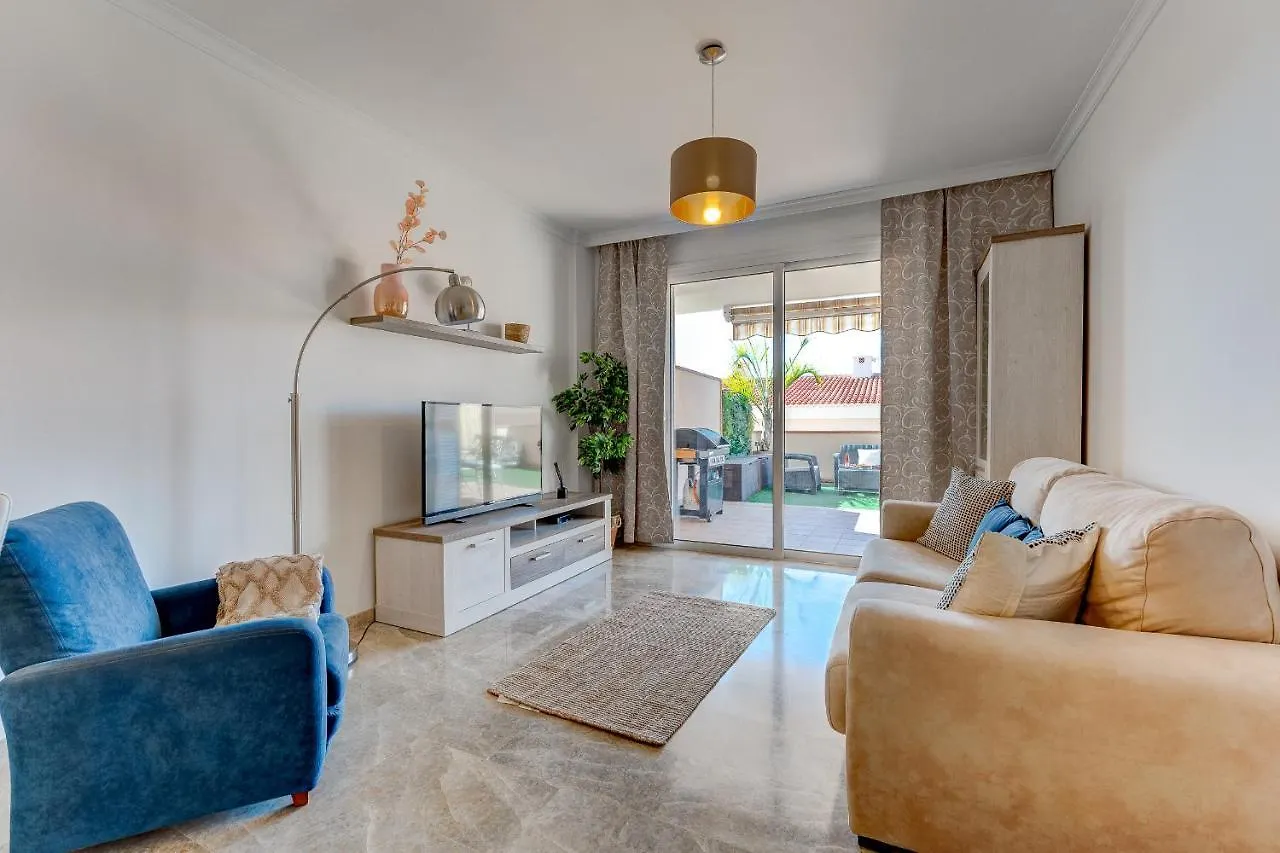 Modern Apartment With Large Terrasse, Bbq, Fast Wifi, 2 Pools Puerto de Santiago