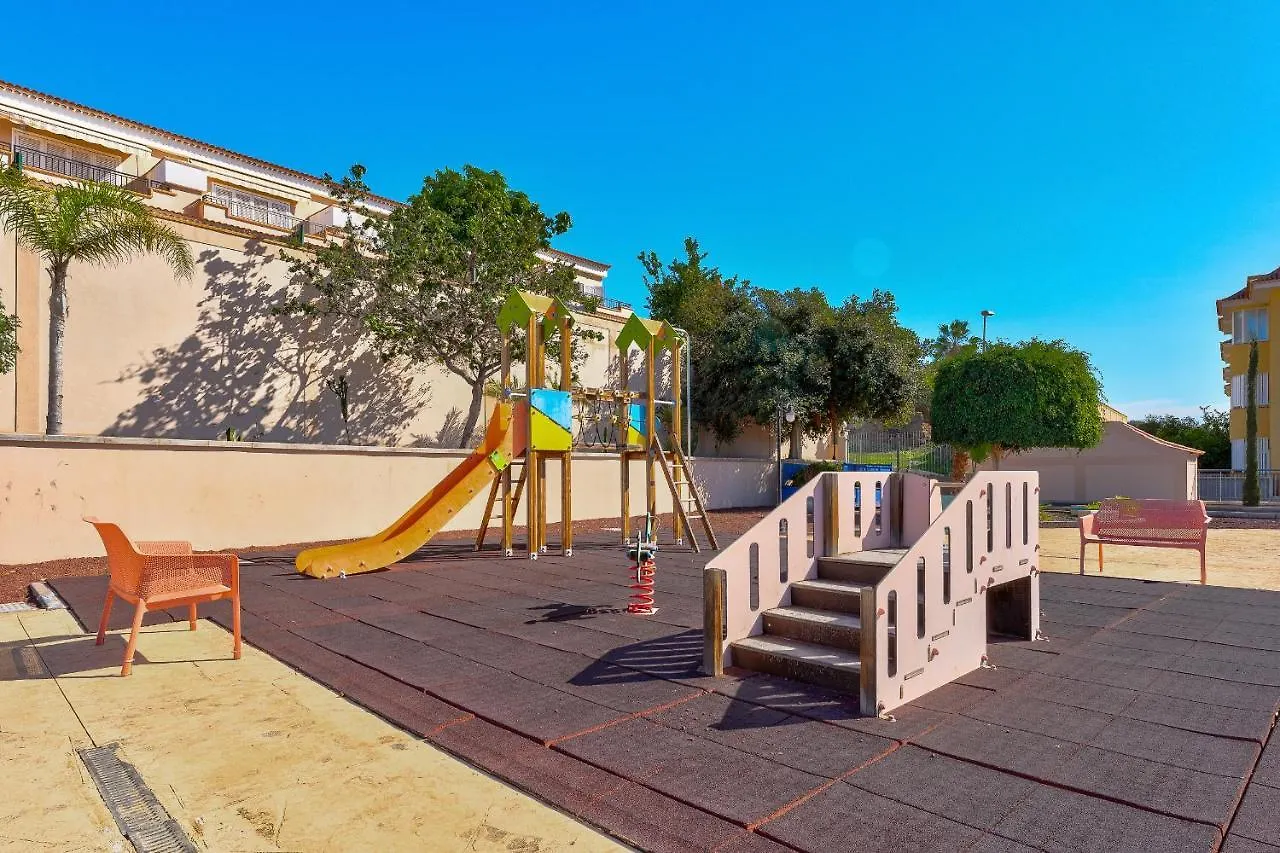 Modern Apartment With Large Terrasse, Bbq, Fast Wifi, 2 Pools Puerto de Santiago  0*, Puerto de Santiago (Tenerife)