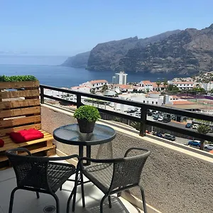 Apartment Studio With Fantastic Sea View In Los Gigantes, Puerto de Santiago (Tenerife)