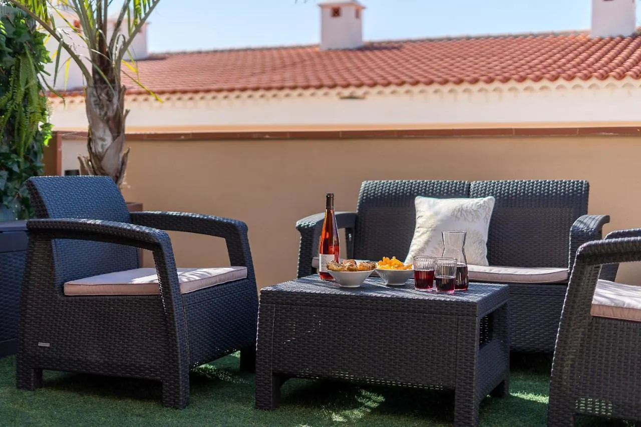 Modern Apartment With Large Terrasse, Bbq, Fast Wifi, 2 Pools Puerto de Santiago  0*, Puerto de Santiago (Tenerife) Spain